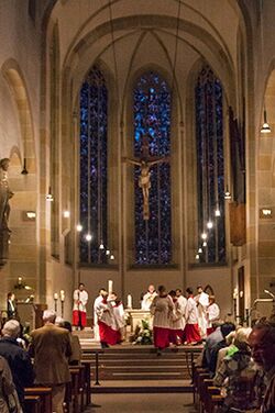 Festmesse anlässlich der 951. Kirchweih von Sankt Michael. Festmesse anlässlich der 951. Kirchweih von Sankt Michael.